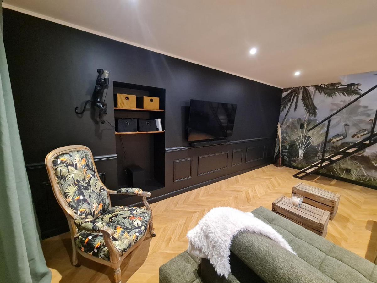 Maison Eliste - Love Gite Chic Avec Jacuzzi Interieur 拉加西利 外观 照片